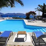 Keros Art Hotel Koufonisia